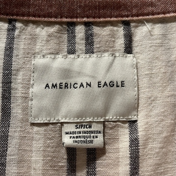 American Eagle cropped button up tie shirt - Picture 3 of 4